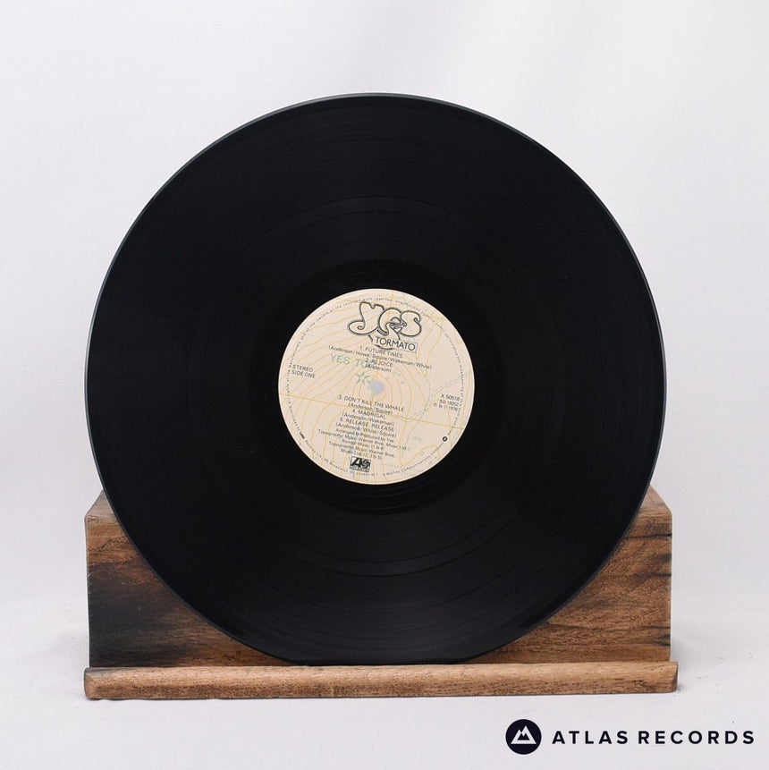Yes - Tormato - Strawberry LP Vinyl Record - VG+/EX