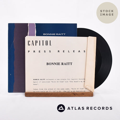 Bonnie Raitt Nick Of Time Vinyl Record - Sleeve & Record Side-By-Side