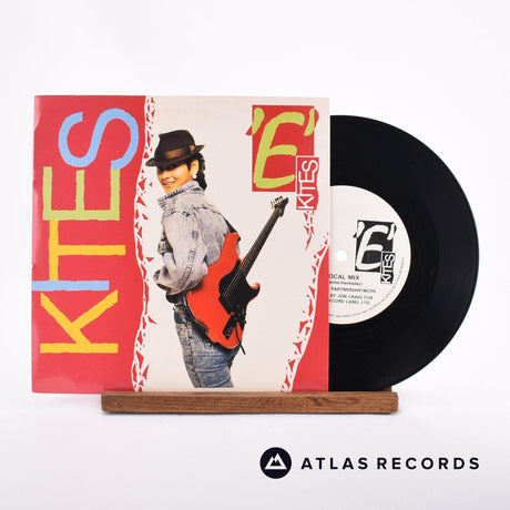 'E' Kites 7" Vinyl Record - Front Cover & Record