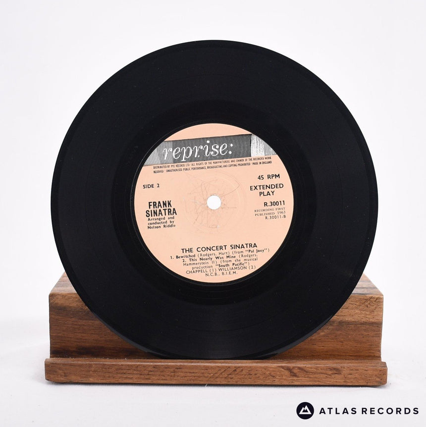 Frank Sinatra - The Concert Sinatra - 7" Vinyl Record - VG+/VG+