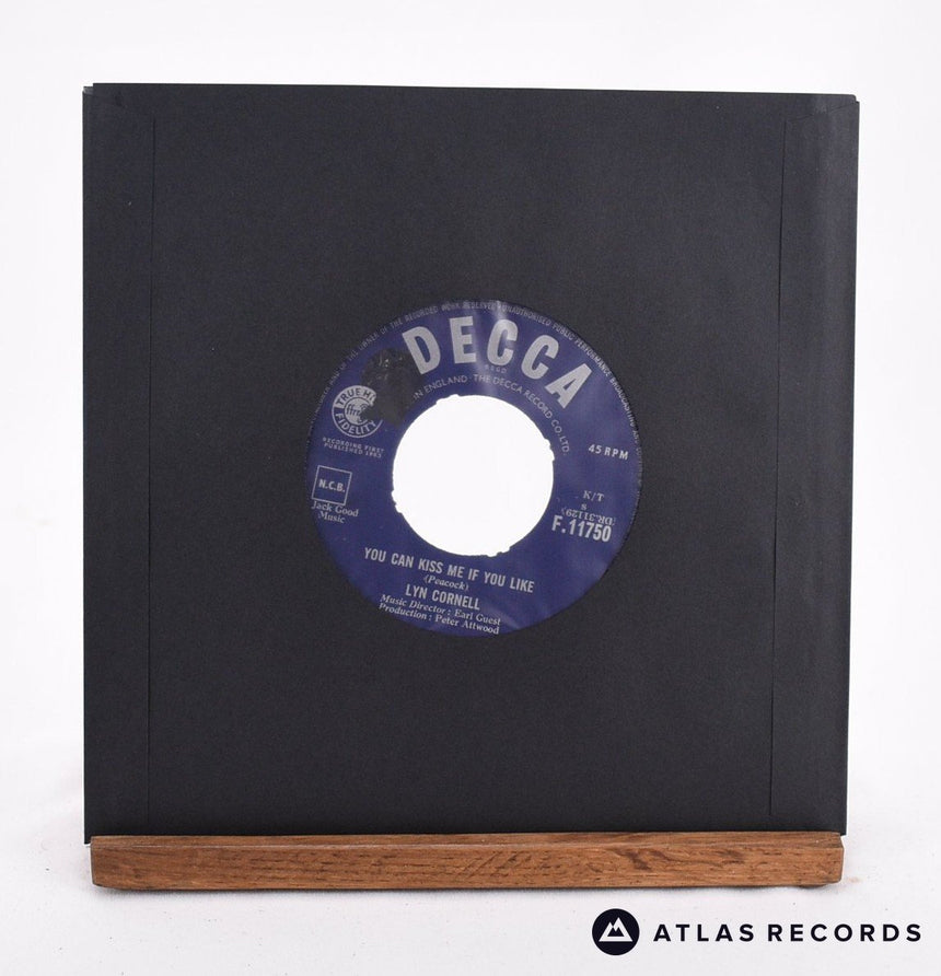 Lynn Cornell - Sally Go Round The Roses - 7" Vinyl Record - VG+