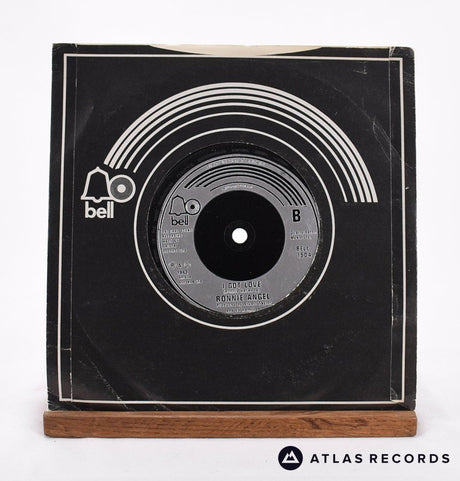 Ronnie Harwood - Cuddle Up - 7" Vinyl Record - VG+/NM