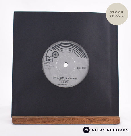U.K. Joe Smoke Gets In Your Eyes 7" Vinyl Record - Sleeve & Record Side-By-Side